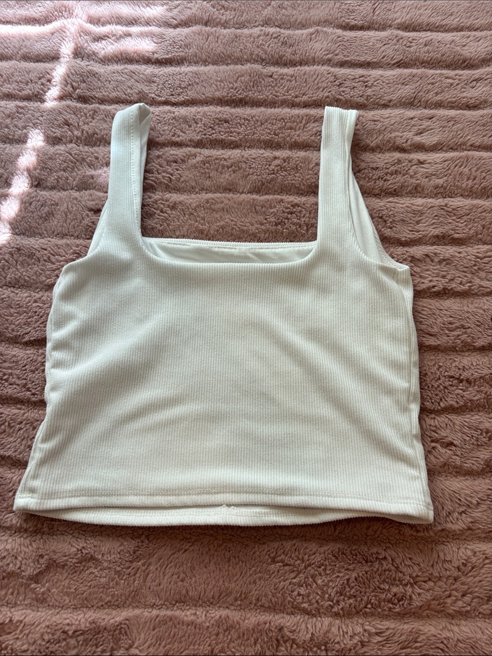 Gaze Ribbed Tank Top - Picture 3 of 3